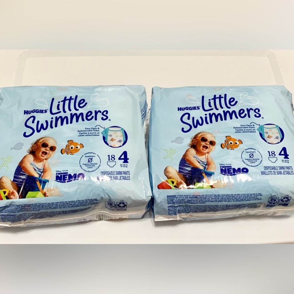 Huggies Little Swimmers Finding Nemo Swim Diapers x 2- Size 4 - 24-34 lbs - NEW